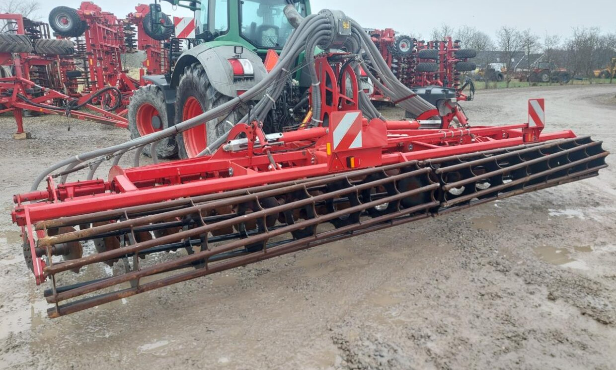 Horsch Joker 7 CT med Harsø-fordeler - Gülleinjektor: das Bild 1 Horsch Joker 7 CT med Harsø-fordeler - Gülleinjektor: das Bild 1