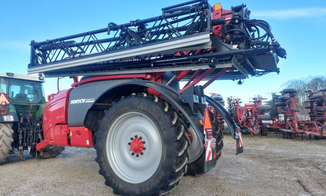 Horsch Leeb 4 LT - 28m - Anhängespritze: das Bild 4 Horsch Leeb 4 LT - 28m - Anhängespritze: das Bild 4