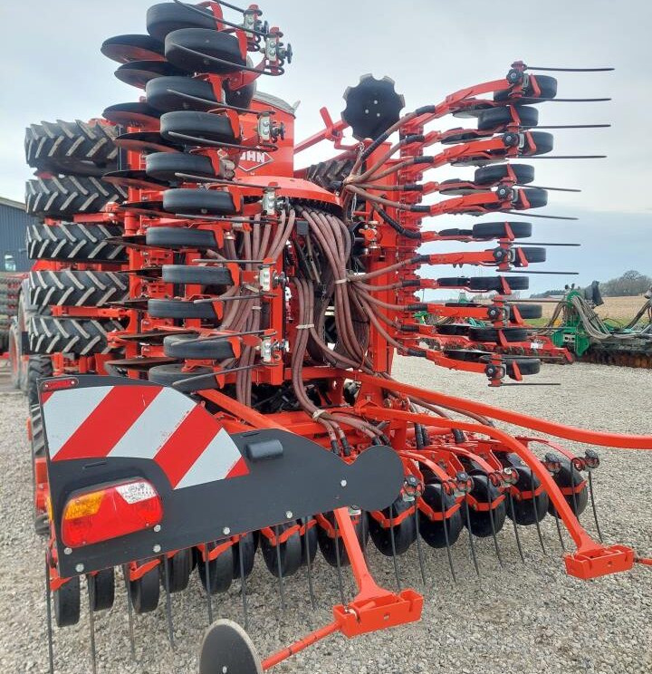 Kuhn Espro 6000 RC "Mix" Vistaflow - Sämaschine: das Bild 3 Kuhn Espro 6000 RC "Mix" Vistaflow - Sämaschine: das Bild 3