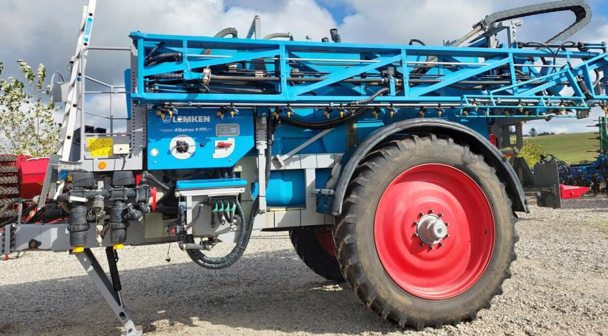 Lemken ALBATROS 9 6000 L med GPS - Anhängespritze: das Bild 1 Lemken ALBATROS 9 6000 L med GPS - Anhängespritze: das Bild 1