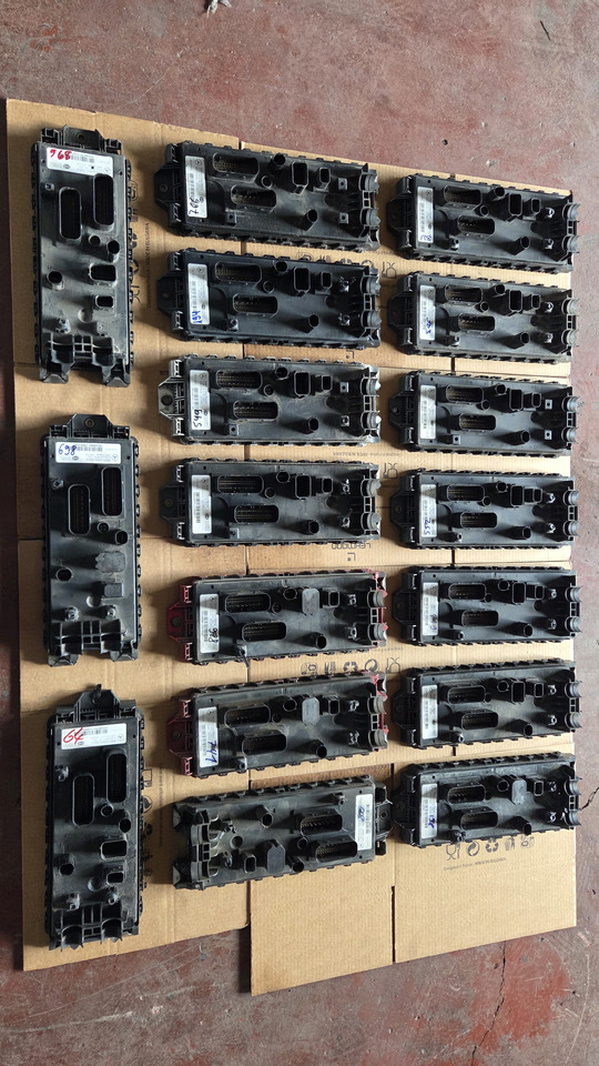 MERCEDES-BENZ SAM CHASSIS MP4 ACTROS - Steuergerät für LKW: das Bild 1 MERCEDES-BENZ SAM CHASSIS MP4 ACTROS - Steuergerät für LKW: das Bild 1