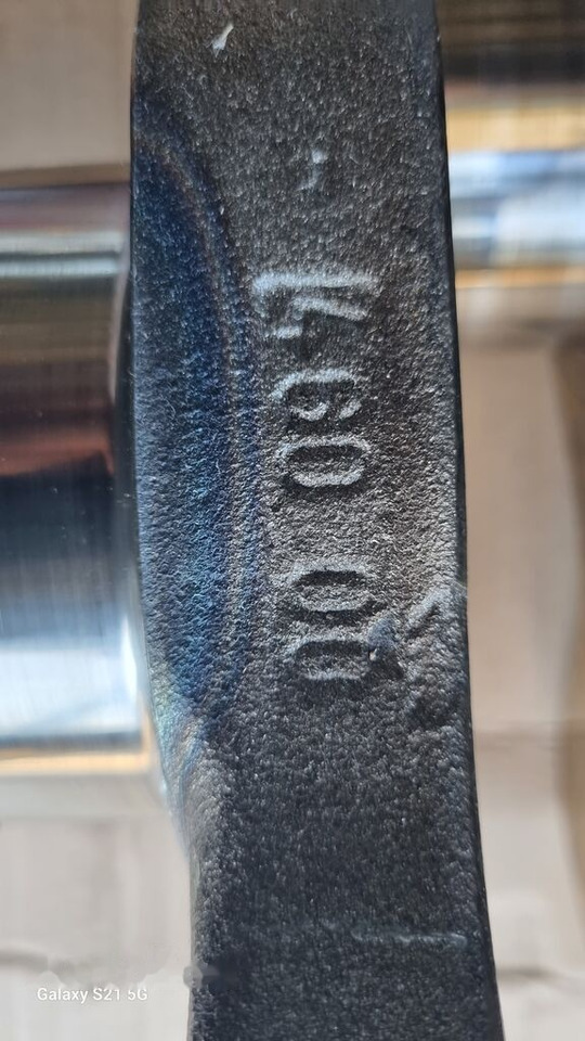 Mercedes-Benz OM 460 - OM 457 Mercedes-Benz OM 460 - OM 457 - Kurbelwelle für LKW: das Bild 2 Mercedes-Benz OM 460 - OM 457 Mercedes-Benz OM 460 - OM 457 - Kurbelwelle für LKW: das Bild 2