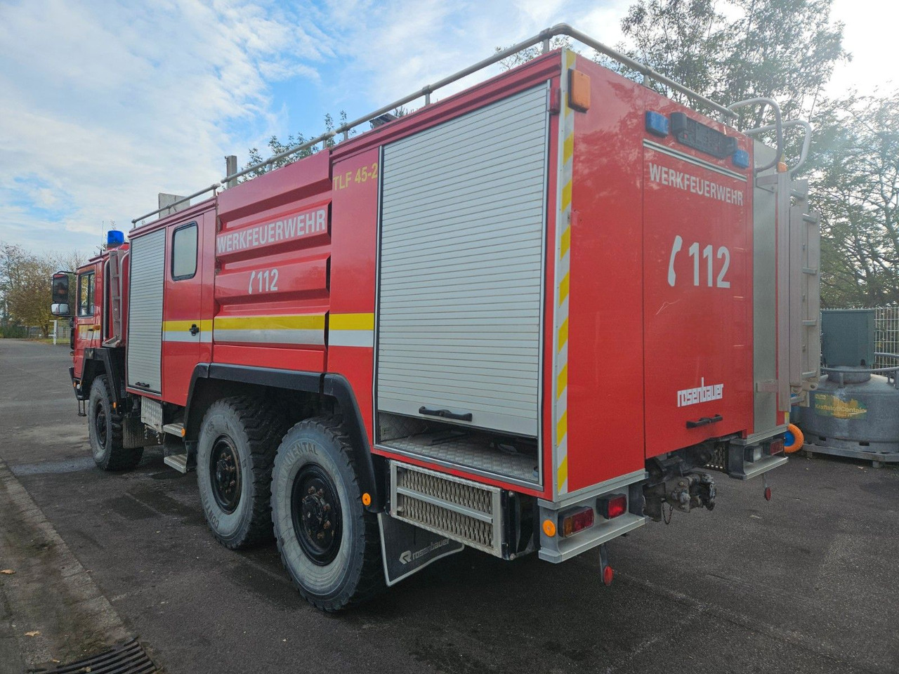 MAN KAT 6x6 Tanklöschfahrzeug - Tankwagen: das Bild 4 MAN KAT 6x6 Tanklöschfahrzeug - Tankwagen: das Bild 4