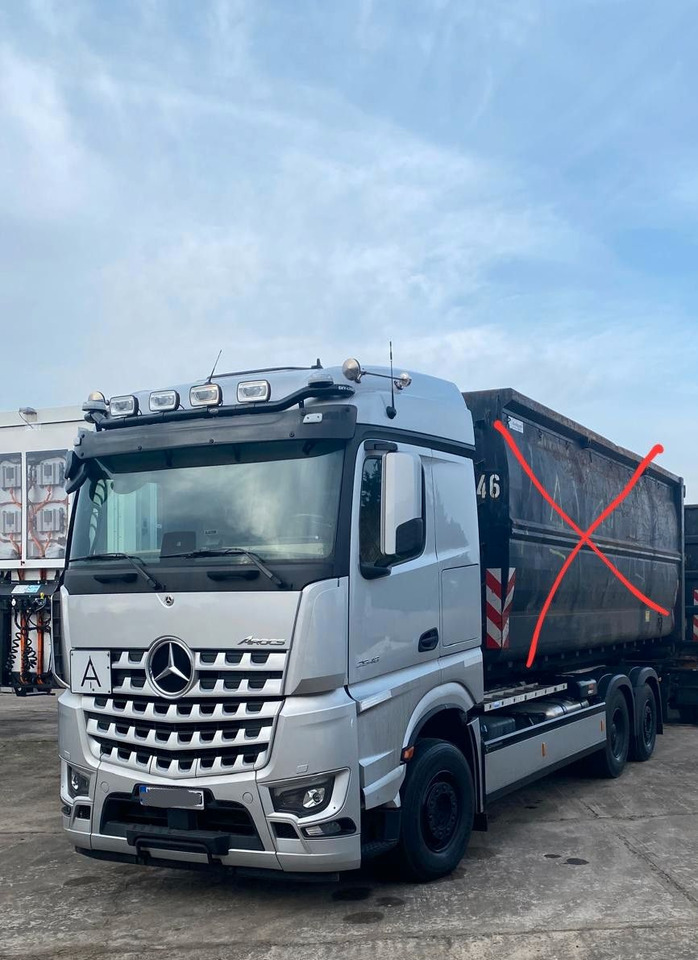 Mercedes-Benz Acocs 2548 6x2 Hakenabroller - Abrollkipper: das Bild 1 Mercedes-Benz Acocs 2548 6x2 Hakenabroller - Abrollkipper: das Bild 1