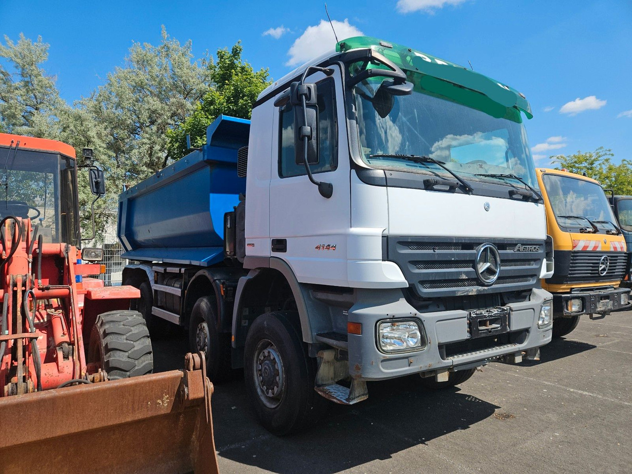 Mercedes-Benz Actros 4144 8x8 Hinterkipper - Kipper: das Bild 2 Mercedes-Benz Actros 4144 8x8 Hinterkipper - Kipper: das Bild 2