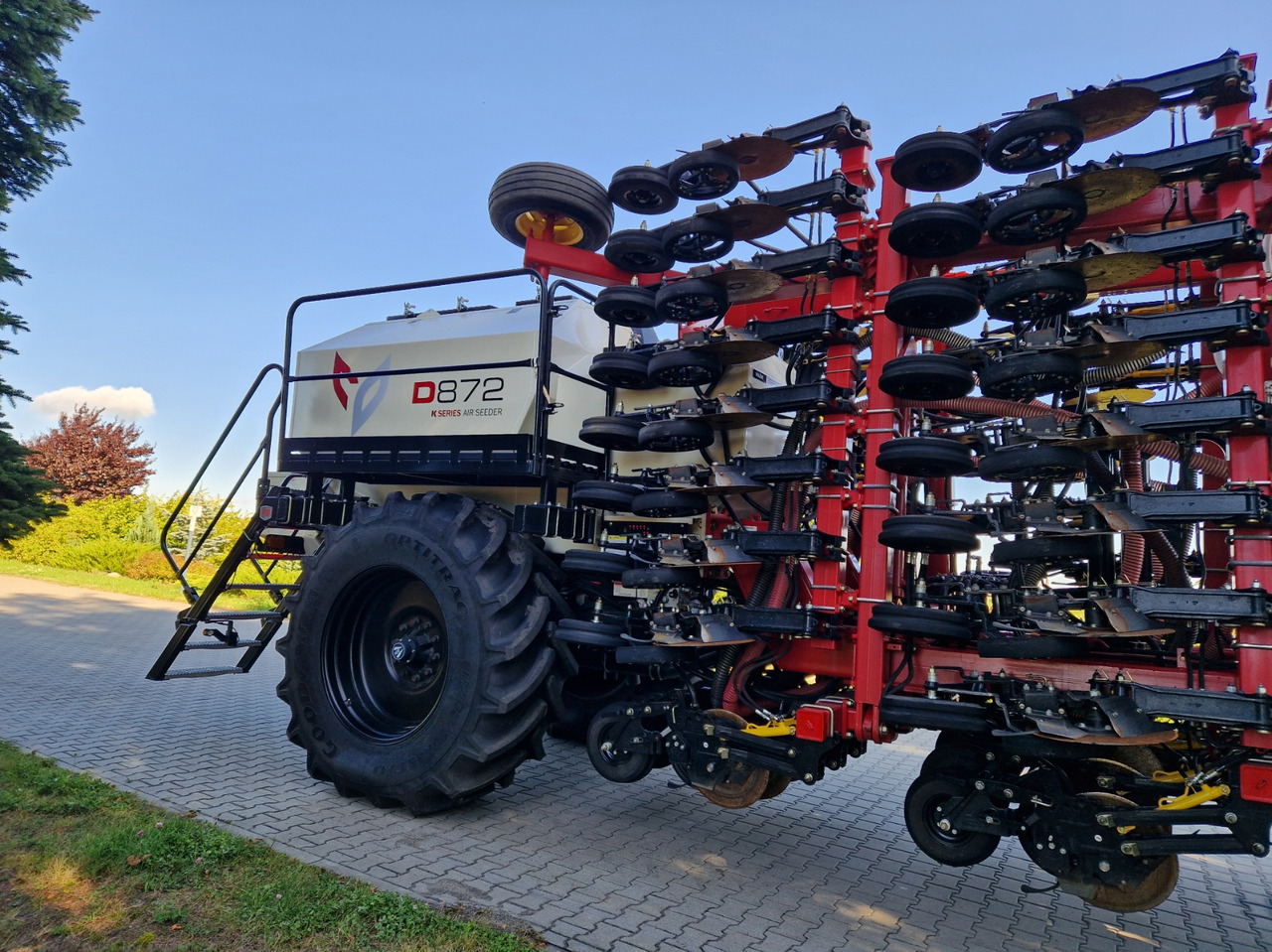 Bourgault CD 872-8 - Sämaschine: das Bild 5 Bourgault CD 872-8 - Sämaschine: das Bild 5