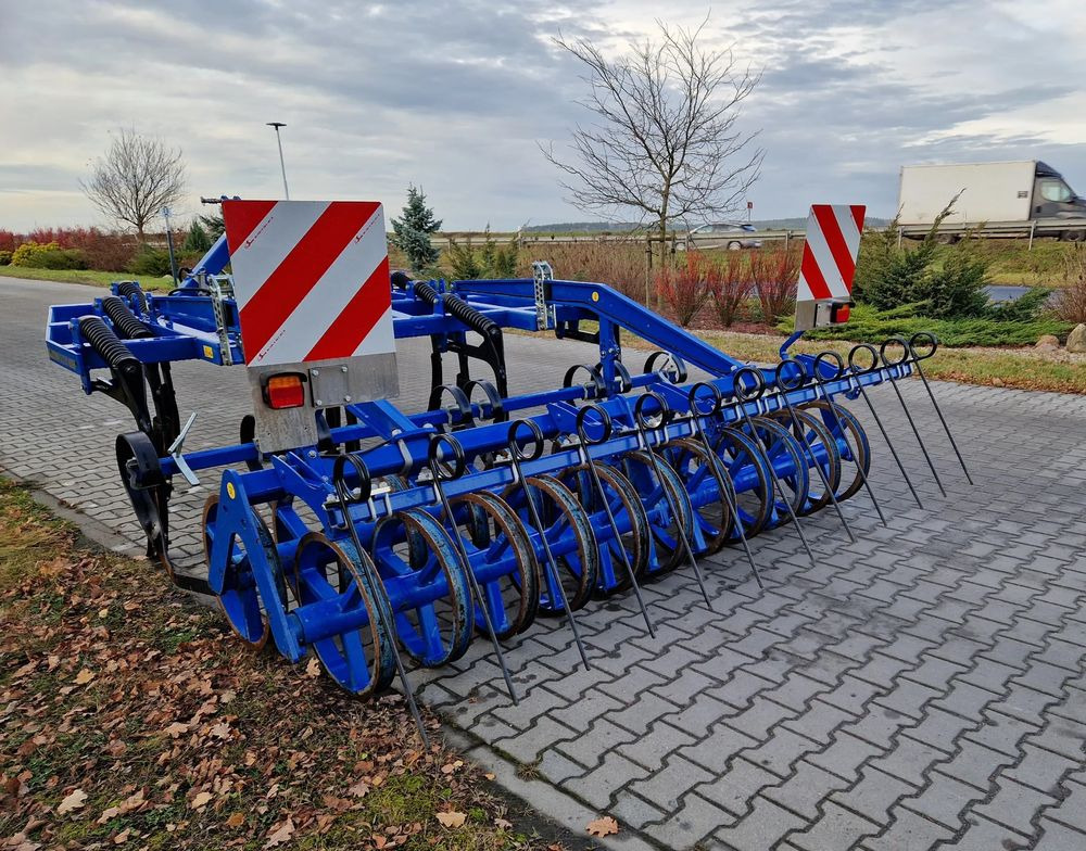 Köckerling Trio 300 DSTS - Technik für Bodenbearbeitung: das Bild 5 Köckerling Trio 300 DSTS - Technik für Bodenbearbeitung: das Bild 5