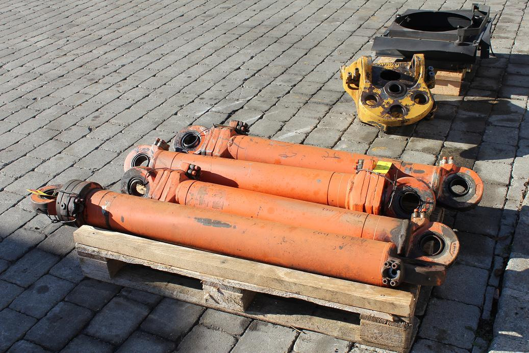 Atlas 1302 E - Hydraulikzylinder für Baumaschine: das Bild 1 Atlas 1302 E - Hydraulikzylinder für Baumaschine: das Bild 1
