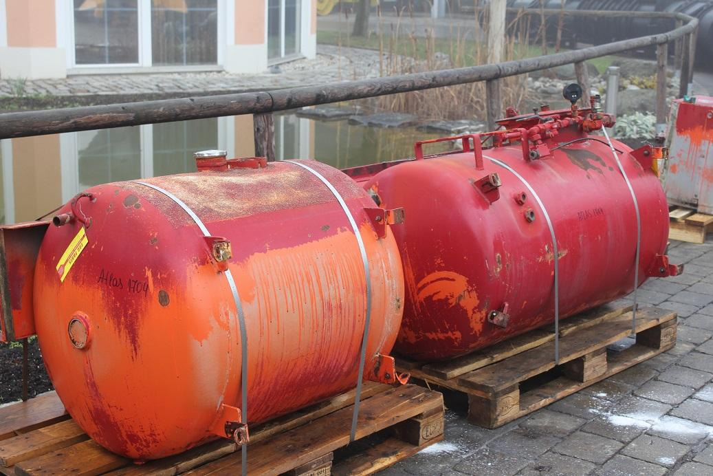 Atlas 1704 LC - Hydrauliktank für Baumaschine: das Bild 1 Atlas 1704 LC - Hydrauliktank für Baumaschine: das Bild 1