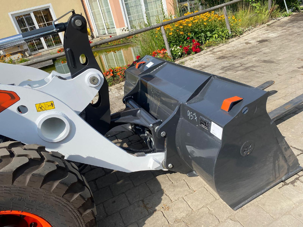 Bobcat L75 - Radlader: das Bild 5 Bobcat L75 - Radlader: das Bild 5