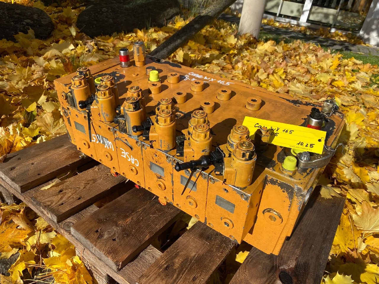 Case WX 165 - Hydraulik ventil für Baumaschine: das Bild 2 Case WX 165 - Hydraulik ventil für Baumaschine: das Bild 2