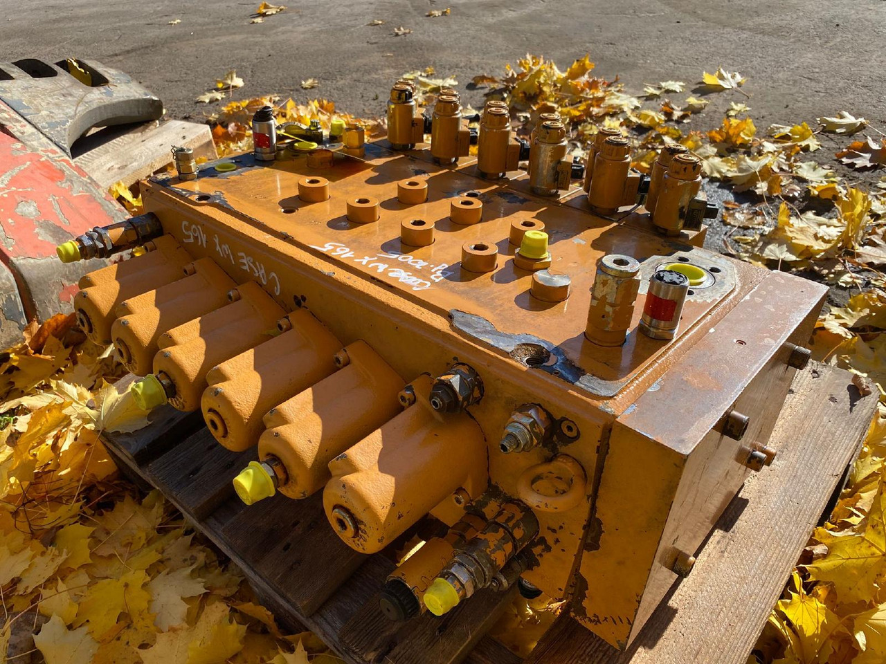 Case WX 165 - Hydraulik ventil für Baumaschine: das Bild 1 Case WX 165 - Hydraulik ventil für Baumaschine: das Bild 1