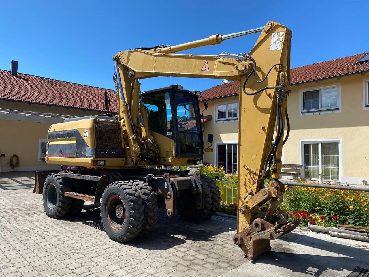 Caterpillar M 312 - Mobilbagger: das Bild 1 Caterpillar M 312 - Mobilbagger: das Bild 1