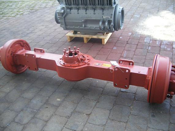 Fuchs 712 - Achse und Teile für Baumaschine: das Bild 4 Fuchs 712 - Achse und Teile für Baumaschine: das Bild 4