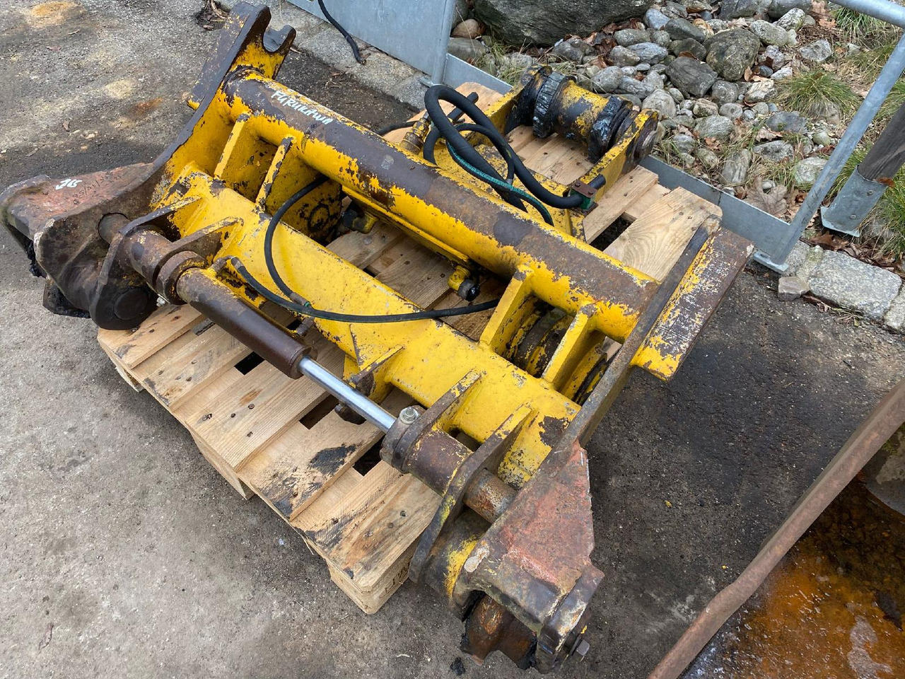 Furukawa 320E - Schnellwechsler: das Bild 4 Furukawa 320E - Schnellwechsler: das Bild 4