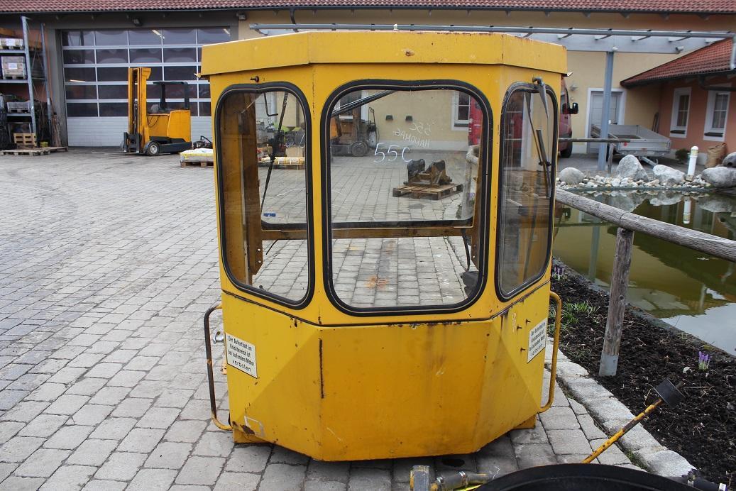 Hanomag 55 C - Fahrerhaus für Baumaschine: das Bild 4 Hanomag 55 C - Fahrerhaus für Baumaschine: das Bild 4