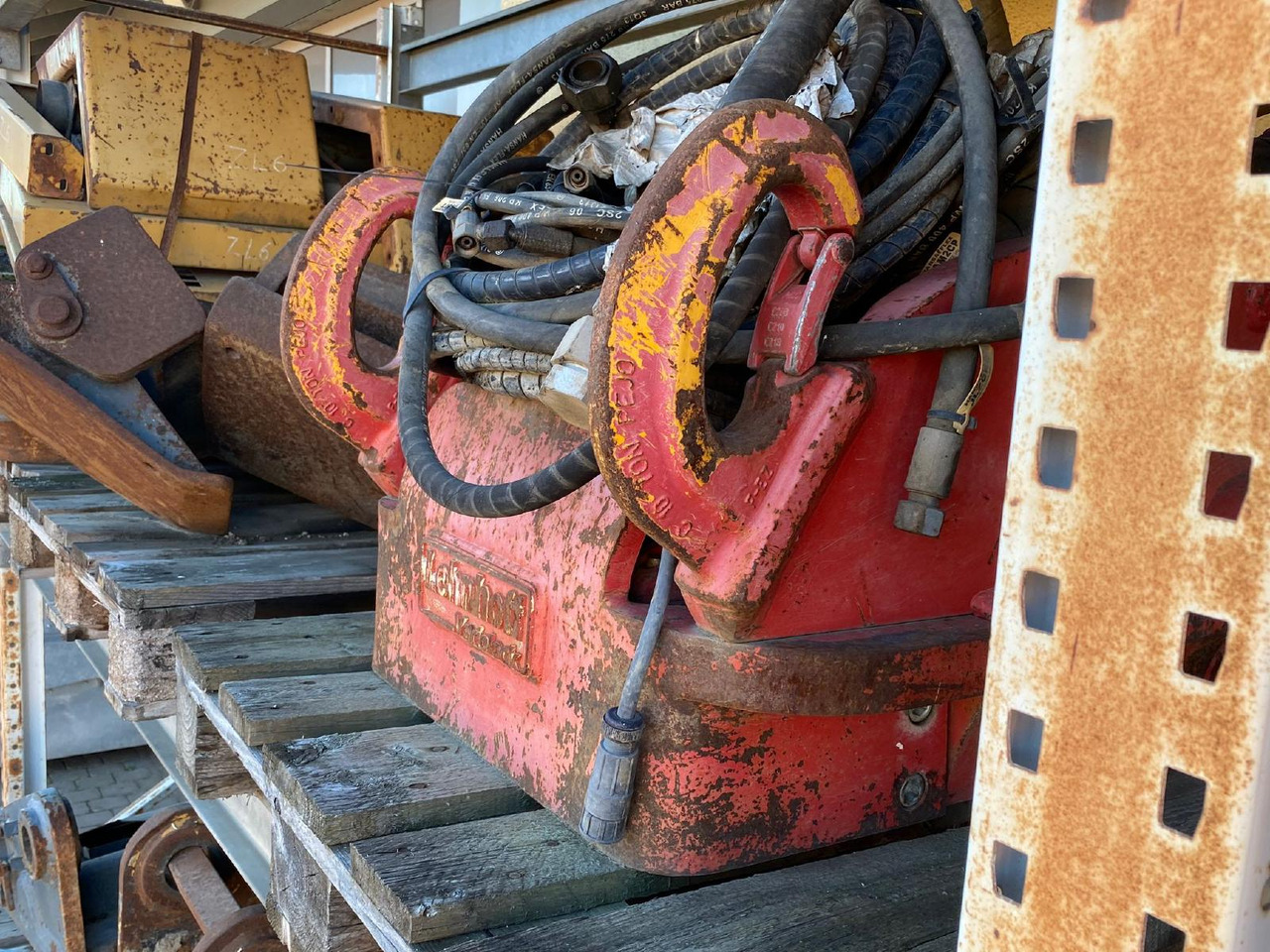 Lehnhoff VL 250 aus R 936 - Schnellwechsler für Baumaschine: das Bild 1 Lehnhoff VL 250 aus R 936 - Schnellwechsler für Baumaschine: das Bild 1