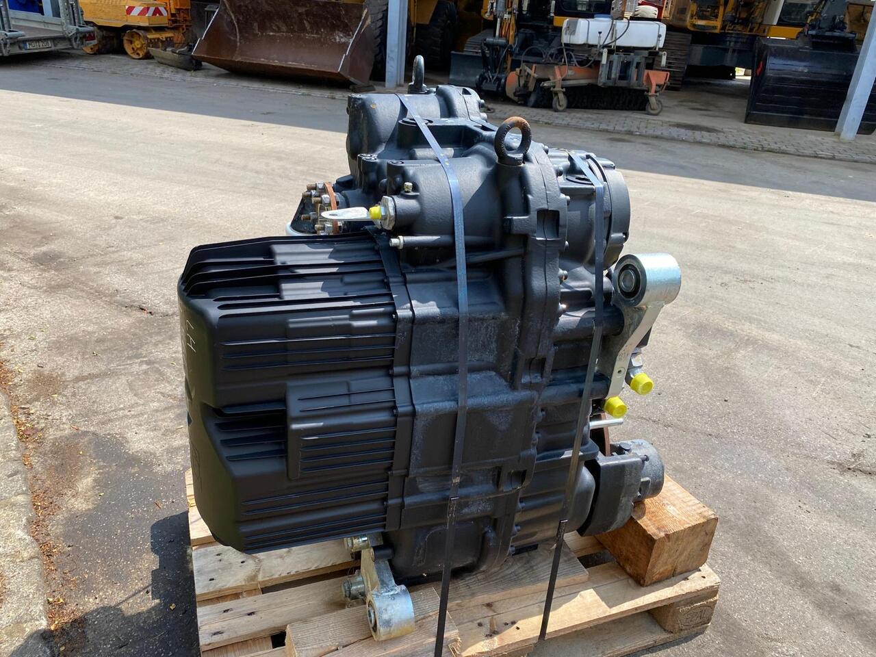 Liebherr L 566 - Getriebe für Baumaschine: das Bild 5 Liebherr L 566 - Getriebe für Baumaschine: das Bild 5