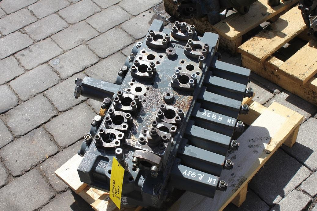 Liebherr R 934 - Hydraulik ventil für Baumaschine: das Bild 3 Liebherr R 934 - Hydraulik ventil für Baumaschine: das Bild 3
