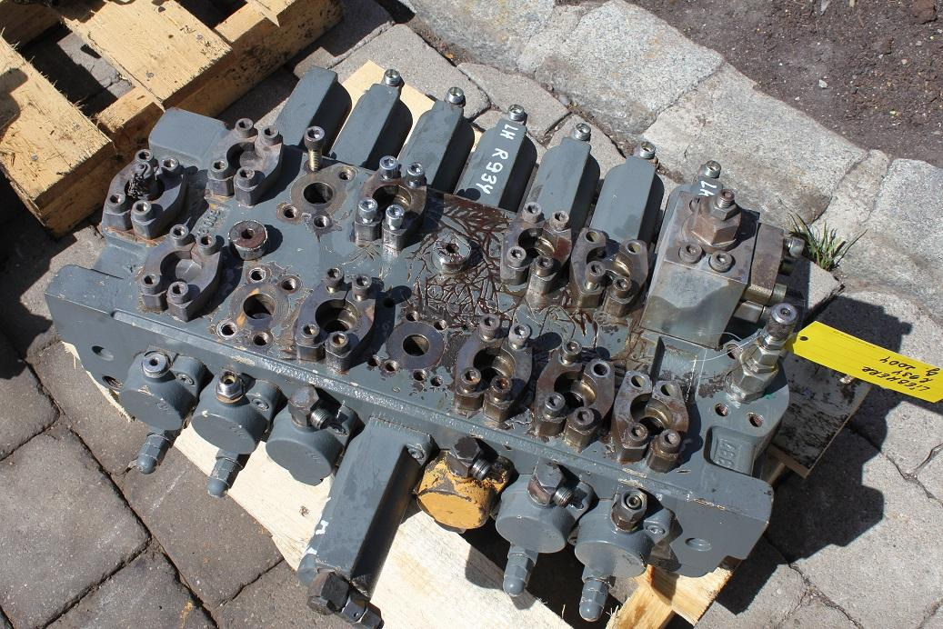 Liebherr R 934 - Hydraulik ventil für Baumaschine: das Bild 1 Liebherr R 934 - Hydraulik ventil für Baumaschine: das Bild 1