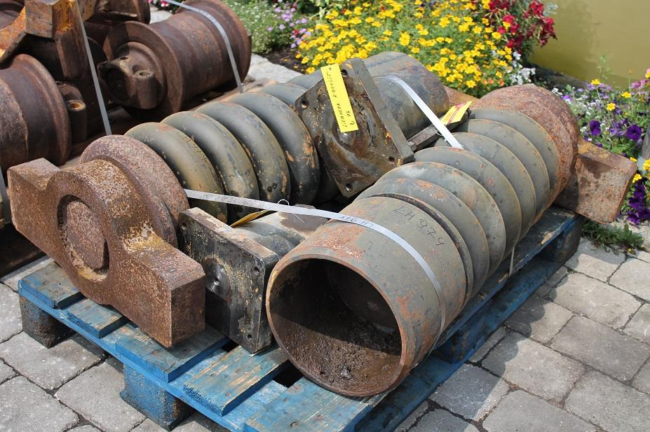 Liebherr R 974 - Laufwerksteile für Baumaschine: das Bild 2 Liebherr R 974 - Laufwerksteile für Baumaschine: das Bild 2