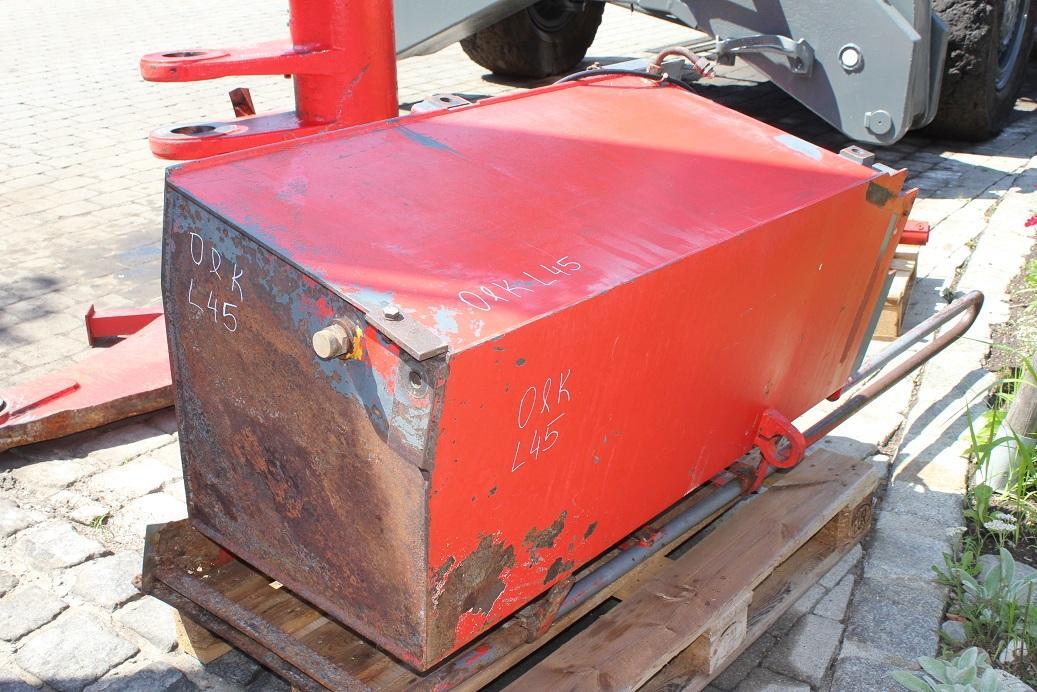 O&K L 45 - Kraftstofftank für Radlader: das Bild 2 O&K L 45 - Kraftstofftank für Radlader: das Bild 2