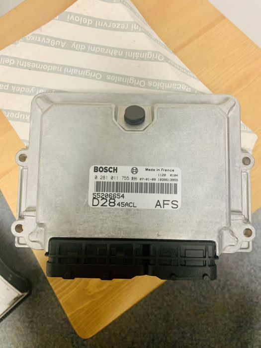 Bosch Sterownik Silnika Engine Control Ducato 2.8 HDI 281011755 for FIAT Ducato Boxer Jumper 2.8HDI 2000 - 2006 Oryginał NOWY commercial vehicle - Steuergerät für Transporter: das Bild 5 Bosch Sterownik Silnika Engine Control Ducato 2.8 HDI 281011755 for FIAT Ducato Boxer Jumper 2.8HDI 2000 - 2006 Oryginał NOWY commercial vehicle - Steuergerät für Transporter: das Bild 5