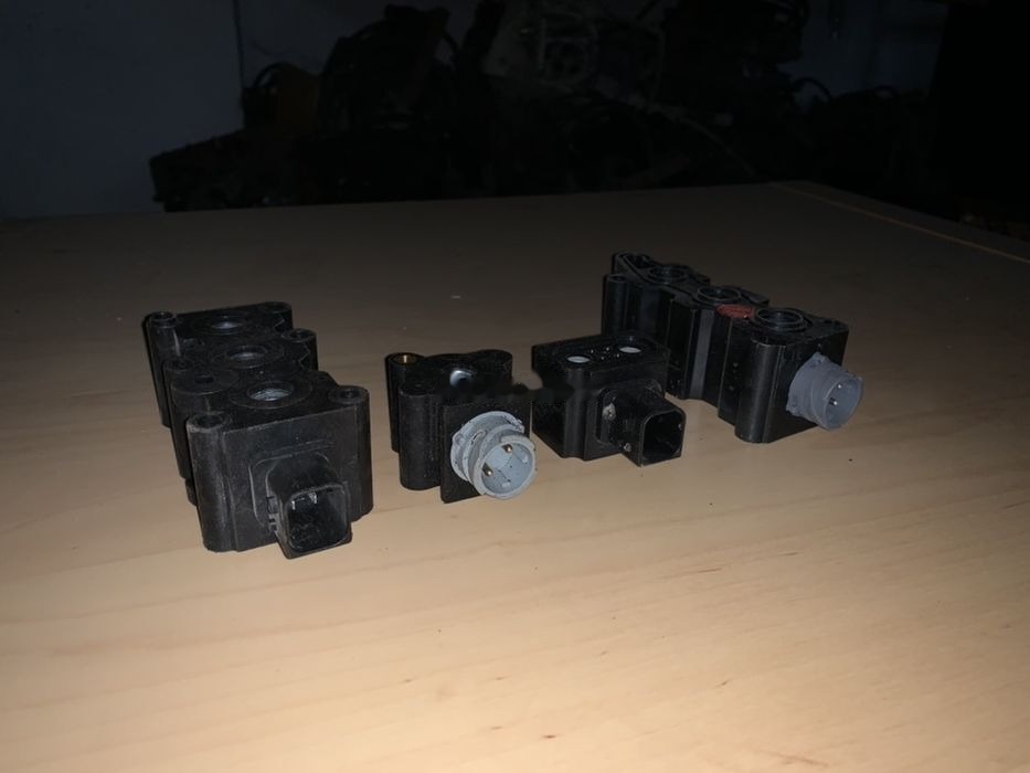 WABCO Cewka zawór osuszacza Volvo ECAS różne rodzaje Hurt części 4422032631 - Bremsventil für LKW: das Bild 1 WABCO Cewka zawór osuszacza Volvo ECAS różne rodzaje Hurt części 4422032631 - Bremsventil für LKW: das Bild 1