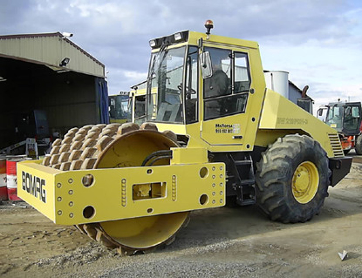 Autopropulsado Bomag BW 219PDH·3 - Walzenzug: das Bild 1 Autopropulsado Bomag BW 219PDH·3 - Walzenzug: das Bild 1