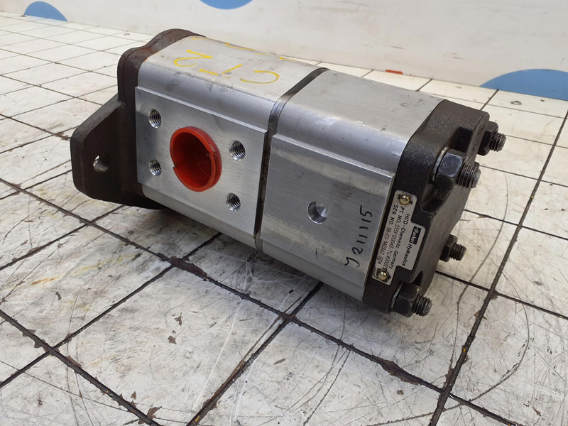 CT2 Dual gear pump - Hydraulikpumpe für Kran: das Bild 1 CT2 Dual gear pump - Hydraulikpumpe für Kran: das Bild 1