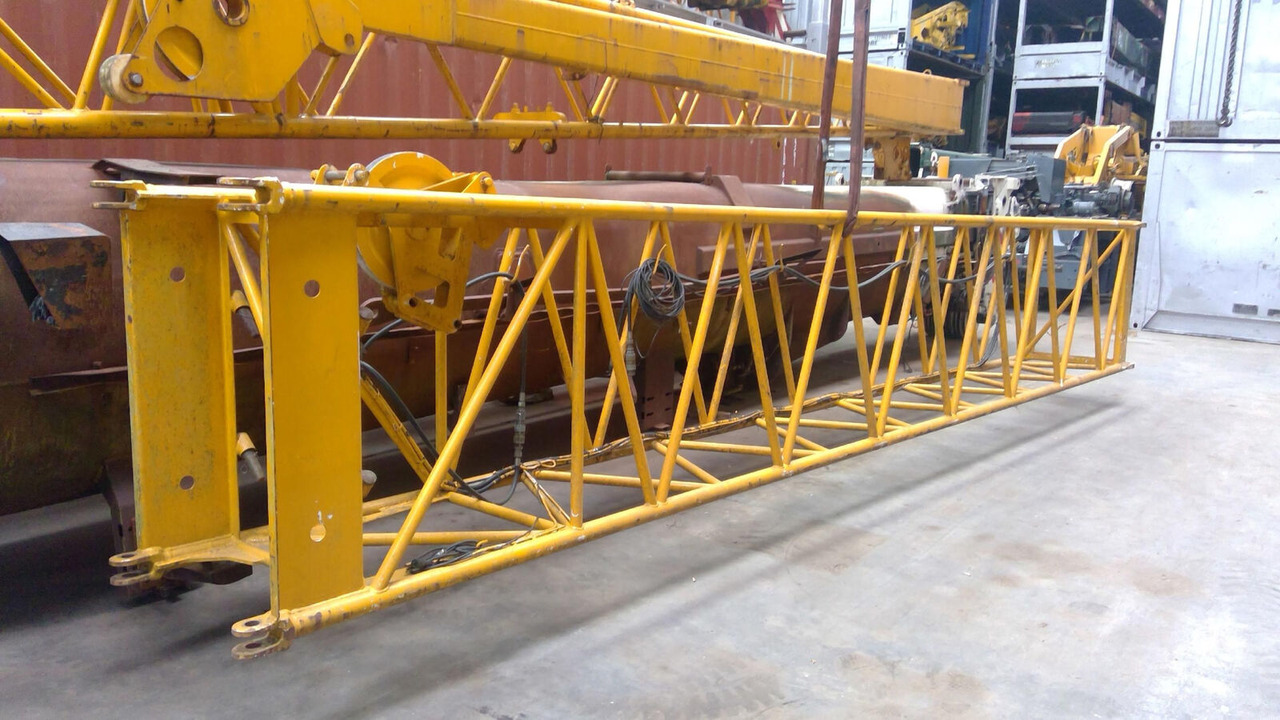 Grove GMK 5100 main boom extensions 8m - Ausleger für Mobilkran: das Bild 1 Grove GMK 5100 main boom extensions 8m - Ausleger für Mobilkran: das Bild 1