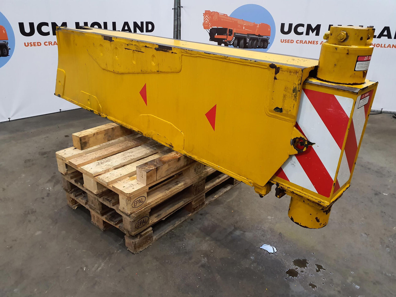 Grove GMK 5220 sliding beam rear - Federung für Kran: das Bild 1 Grove GMK 5220 sliding beam rear - Federung für Kran: das Bild 1