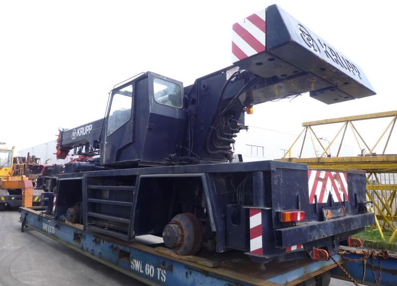 Krupp KMK 2035 for parts - Mobilkran: das Bild 2 Krupp KMK 2035 for parts - Mobilkran: das Bild 2