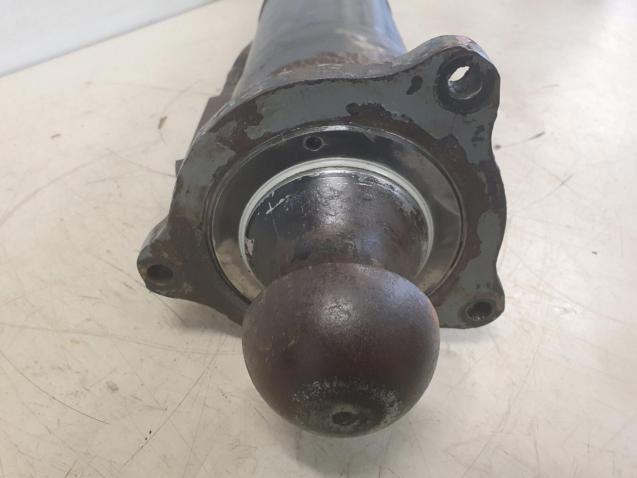 Liebherr LTM 1050-1 outrigger support cylinder rear - Hydraulikzylinder für Kran: das Bild 5 Liebherr LTM 1050-1 outrigger support cylinder rear - Hydraulikzylinder für Kran: das Bild 5