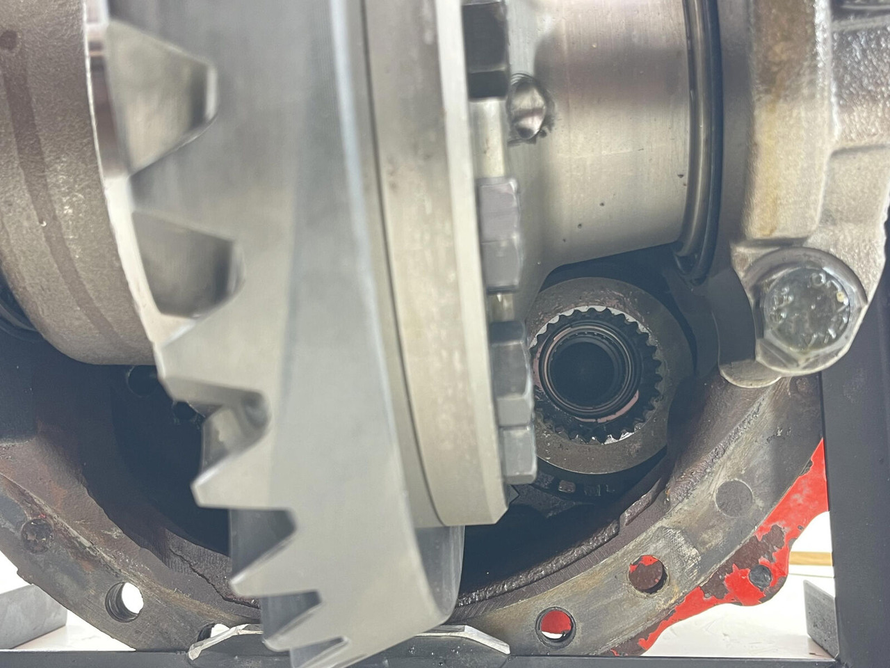 Liebherr LTM 1060 mid differential 13x35 axle 3 - Differenzial Getriebe für Mobilkran: das Bild 5 Liebherr LTM 1060 mid differential 13x35 axle 3 - Differenzial Getriebe für Mobilkran: das Bild 5