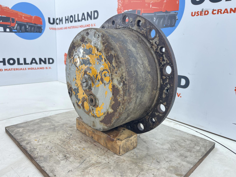 Liebherr LTM 1060 planetary gear 22-25-74-38-3pl-H135-46 - Federung für Kran: das Bild 2 Liebherr LTM 1060 planetary gear 22-25-74-38-3pl-H135-46 - Federung für Kran: das Bild 2