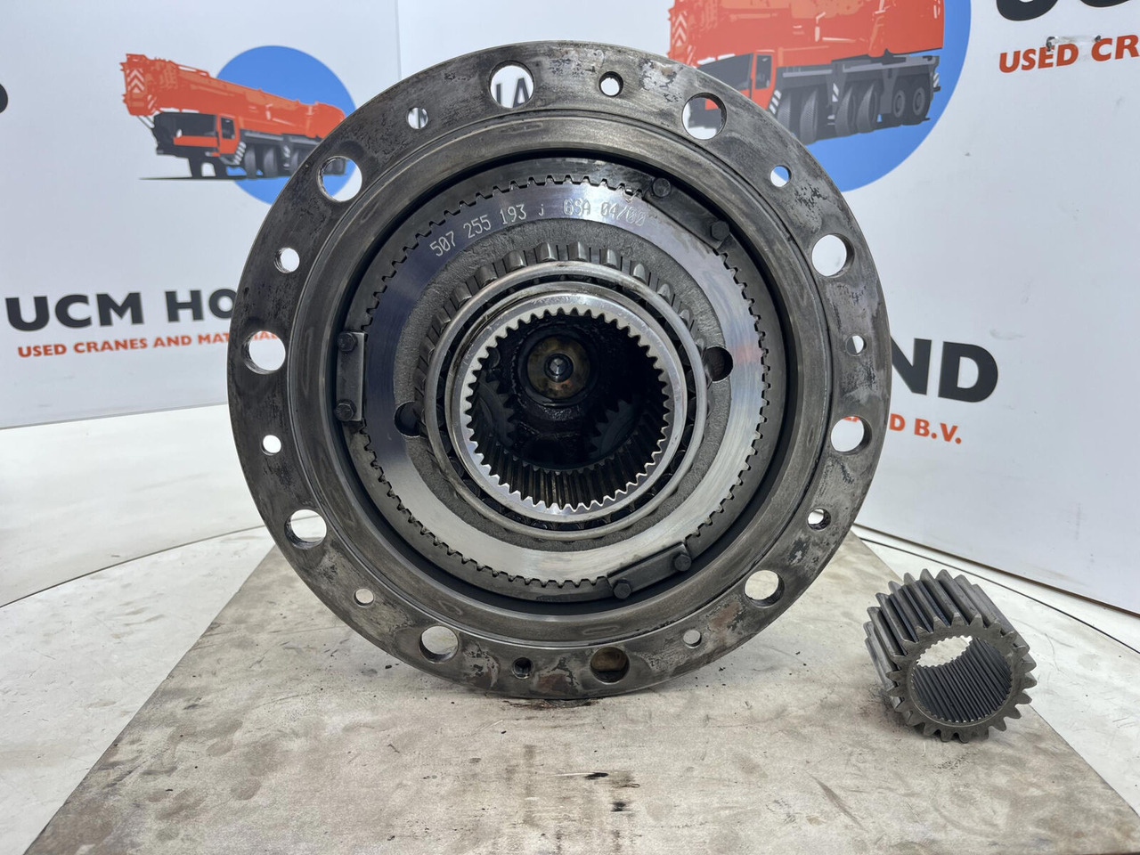 Liebherr LTM 1080 planetary gear 22-25-74-40-3pl-H135-46 - Fahrantrieb für Mobilkran: das Bild 5 Liebherr LTM 1080 planetary gear 22-25-74-40-3pl-H135-46 - Fahrantrieb für Mobilkran: das Bild 5