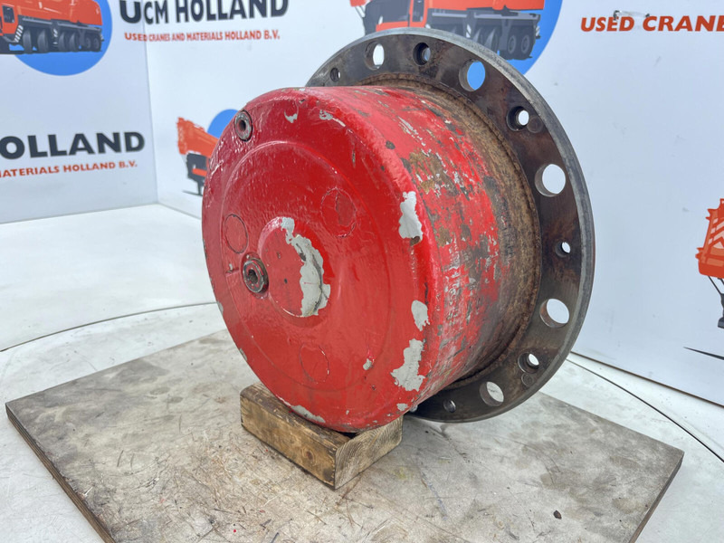 Liebherr LTM 1090 planetary gear 22-25-74-40-3pl-H135-46 - Federung für Kran: das Bild 2 Liebherr LTM 1090 planetary gear 22-25-74-40-3pl-H135-46 - Federung für Kran: das Bild 2