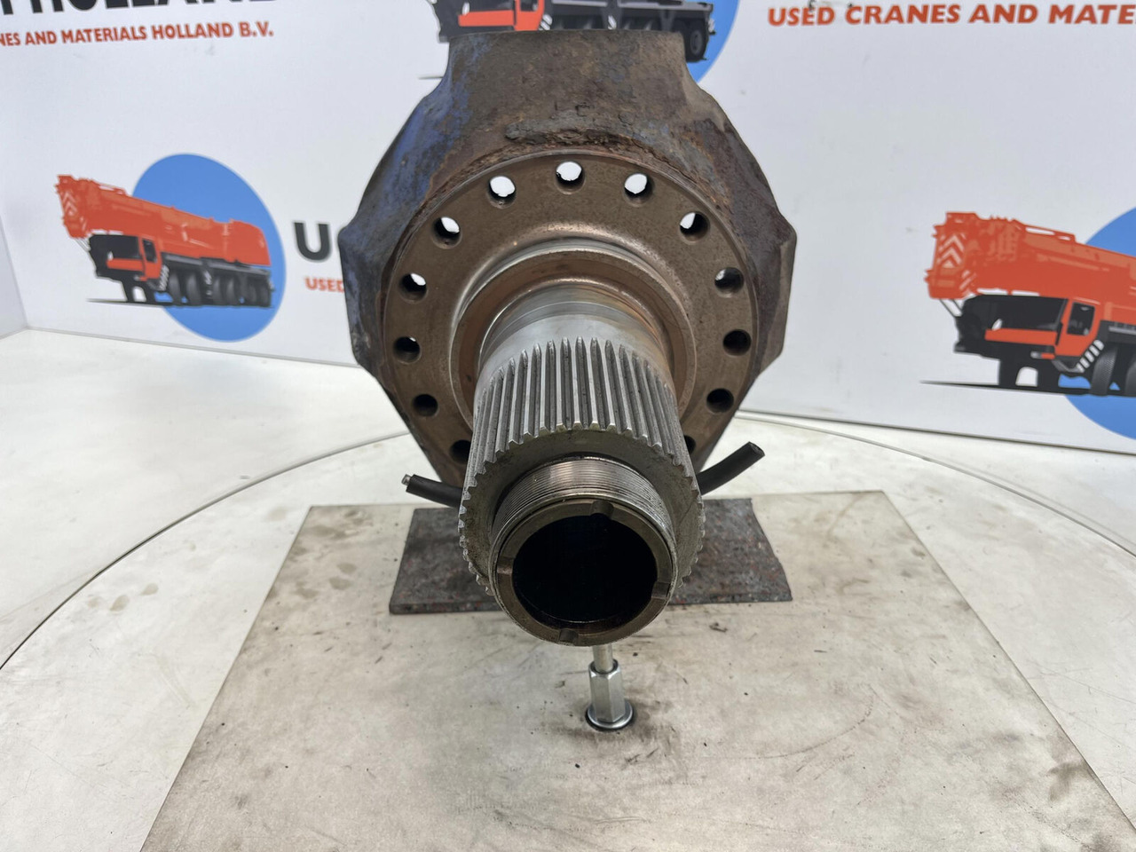 Terex AC 155, AC 205 Steering knuckle 16 holes - Achsschenkel für Mobilkran: das Bild 2 Terex AC 155, AC 205 Steering knuckle 16 holes - Achsschenkel für Mobilkran: das Bild 2