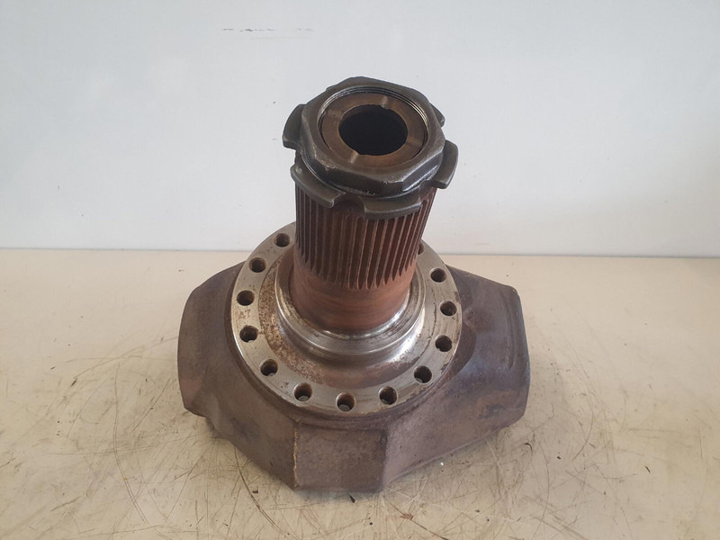 Terex AC 155 axle 3 steering knuckle 16 holes small - Achsschenkel für Kran: das Bild 4 Terex AC 155 axle 3 steering knuckle 16 holes small - Achsschenkel für Kran: das Bild 4