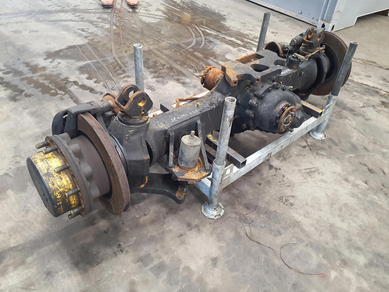 Terex AC 50-1 axle 2 - Achse und Teile für Kran: das Bild 1 Terex AC 50-1 axle 2 - Achse und Teile für Kran: das Bild 1
