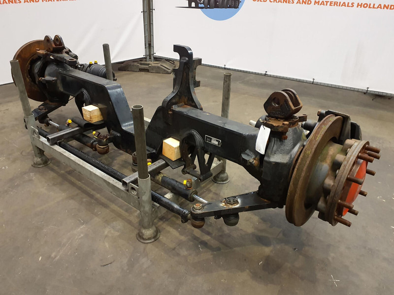 Terex AC 700 Axle 5 - Achse und Teile für Kran: das Bild 1 Terex AC 700 Axle 5 - Achse und Teile für Kran: das Bild 1