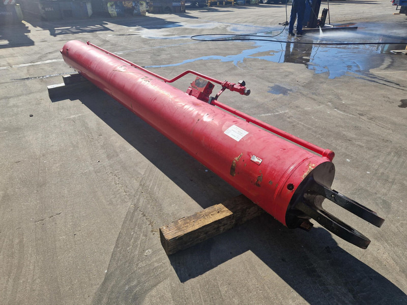 Terex AC 700 Boom cylinder left - Hydraulikzylinder für Kran: das Bild 3 Terex AC 700 Boom cylinder left - Hydraulikzylinder für Kran: das Bild 3