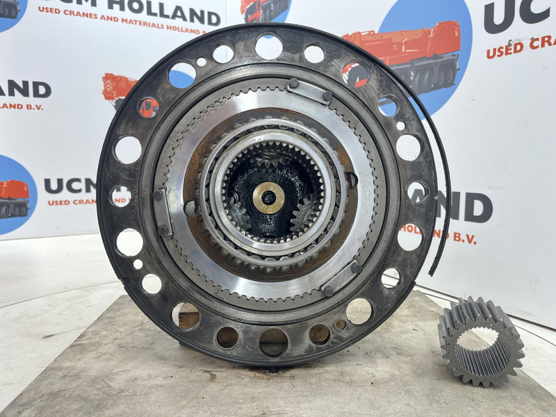 Terex Terex/Demag AC 100/4 planetary gear 22-25-74-40-3pl-H127-46 - Federung für Kran: das Bild 5 Terex Terex/Demag AC 100/4 planetary gear 22-25-74-40-3pl-H127-46 - Federung für Kran: das Bild 5