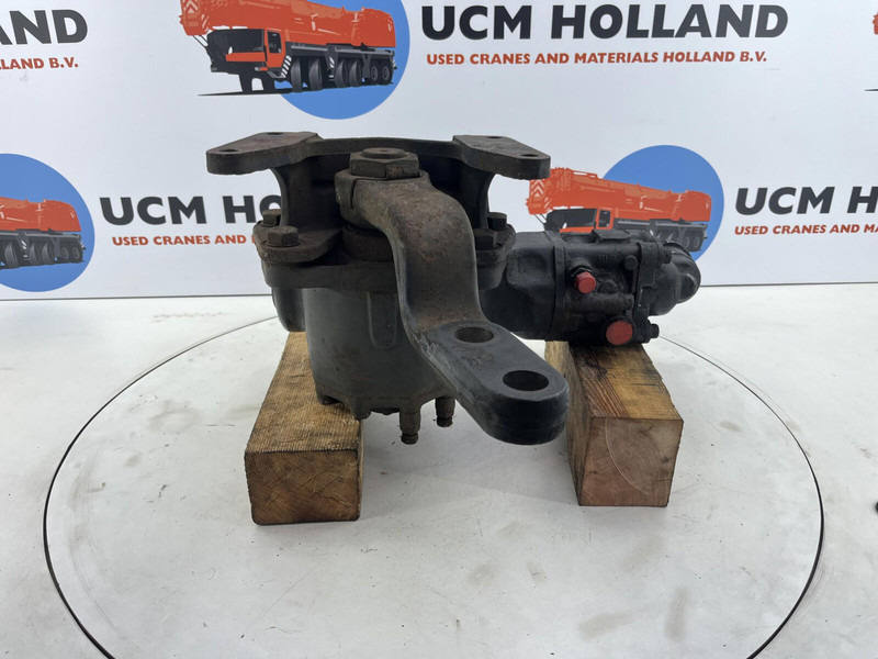 Terex ZF Steering box 135bar - Lenksäule für Kran: das Bild 1 Terex ZF Steering box 135bar - Lenksäule für Kran: das Bild 1