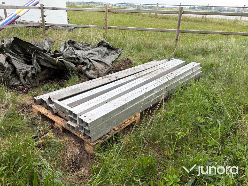 Belysning - Till hästbana - Fütterungstechnik: das Bild 2 Belysning - Till hästbana - Fütterungstechnik: das Bild 2