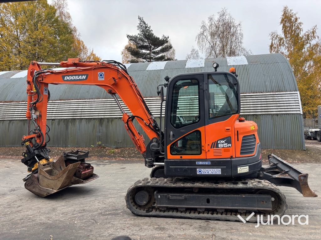 Grävmaskin - Doosan DX85R-3 - Kettenbagger: das Bild 2 Grävmaskin - Doosan DX85R-3 - Kettenbagger: das Bild 2