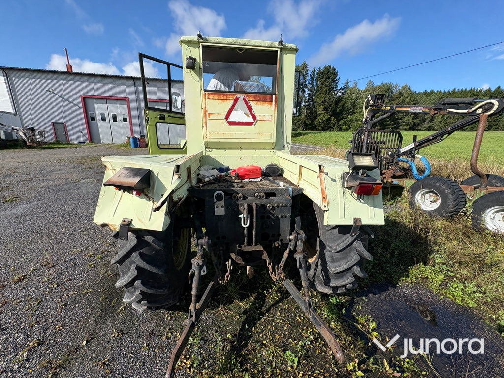 Mb Trac 680 - Traktor: das Bild 3 Mb Trac 680 - Traktor: das Bild 3