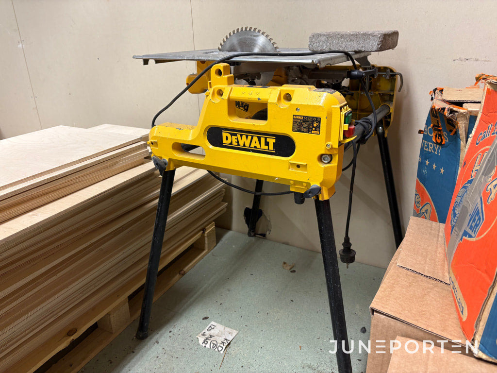 Sågbord Dewalt - Werkzeug/ Gerät: das Bild 1 Sågbord Dewalt - Werkzeug/ Gerät: das Bild 1
