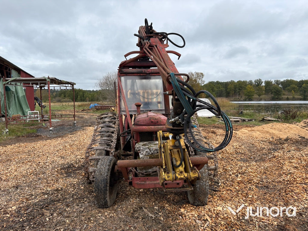 Skogstraktor ÖSA-48 ”Volvo BM 400 Buster” - Forsttraktor: das Bild 2 Skogstraktor ÖSA-48 ”Volvo BM 400 Buster” - Forsttraktor: das Bild 2